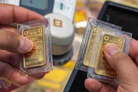 Vàng miếng áp sát 120 triệu đồng/lượng, vàng nhẫn giữ giá ổn định