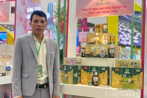 Doanh nghiệp ‘chốt đơn’ với đối tác ngoại tại Hội chợ Mùa Xuân