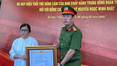Chiến sĩ Nguyễn Ngọc Minh Nhật được truy tặng Huân chương Bảo vệ Tổ quốc