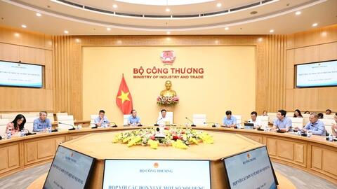 Bộ Công Thương cử 34 cán bộ về cơ sở: Điểm sáng về cải cách hành chính