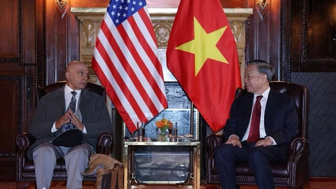 Tổng Bí thư, Chủ tịch nước Tô Lâm gặp Ban Lãnh đạo Đảng Cộng sản Hoa Kỳ