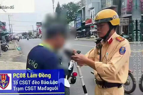 Cảnh sát giao thông xử lý hơn 1.600 lái xe vi phạm nồng độ cồn