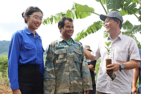 Từ ''đại hội không hoa'' đến tư duy sử dụng nguồn lực hiệu quả