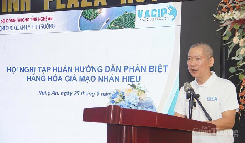 Ông Phạm Minh Nhựt - Chủ tịch Hiệp hội chống hàng giả và bảo vệ quyền sở hữu trí tuệ của các doanh nghiệp có vốn đầu tư nước ngoài tại Việt Nam VACIP .