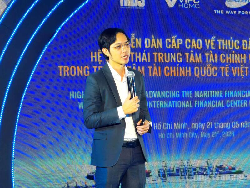 Ông Nguyễn Hữu Huân, Phó Chủ tịch Cơ quan điều hành Trung tâm Tài chính quốc tế tại TP. Hồ Chí Minh (VIFC-HCMC) chia sẻ tại sự kiện. Ảnh: Thừa Ngọc