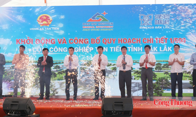 Cụm công nghiệp Tân Tiến (xã Tân Tiến, tỉnh Đắk Lắk), một trong những dự án quy mô lớn được khởi động, kỳ vọng sẽ trở thành trung tâm logistics, thương mại, chế biến và dịch vụ hỗ trợ xuất khẩu trái cây của khu vực Tây Nguyên.