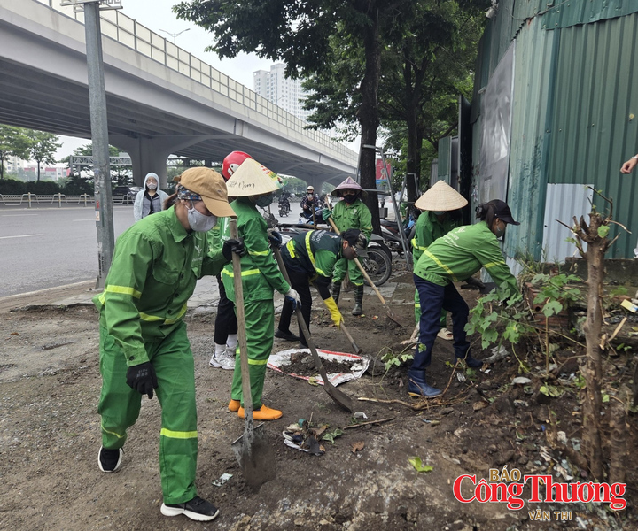 Bãi rác tự phát ven đường Phạm Văn Đồng đã được thu gom sạch sẽ - 2