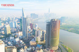Khối ngoại rót vốn ‘khủng’, doanh nghiệp địa ốc trong nước có lo?