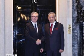 Việt Nam và Anh nâng cấp quan hệ lên Đối tác chiến lược toàn diện