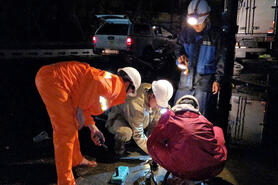 Hơn 1,6 triệu khách hàng miền Trung bị mất điện do ảnh hưởng bão số 13