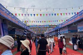 Giao thương sôi nổi tại Hội chợ Thương mại quốc tế Việt - Trung