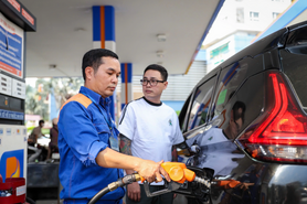Chi Quỹ bình ổn, giá xăng tăng nhẹ so với kỳ điều hành trước
