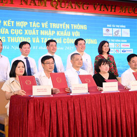 Thế giới sữa gỡ bỏ những quảng cáo chưa phù hợp