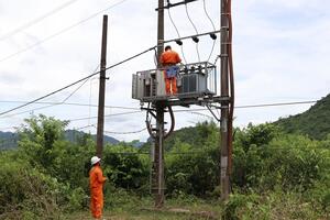 Điện lực Quảng Bình: Chung tay sử dụng tiết kiệm điện những tháng cao điểm nắng nóng