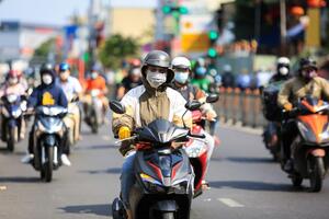 Bắc Bộ sáng sớm có sương mù, trưa hửng nắng