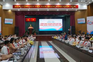 Lãnh đạo TP Hồ Chí Minh gặp gỡ, lắng nghe ý kiến thiếu nhi