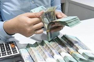 Bộ Tài chính từ chối đề xuất miễn thuế thu nhập cá nhân cho tiền công, tiền lương từ nguồn ngân sách