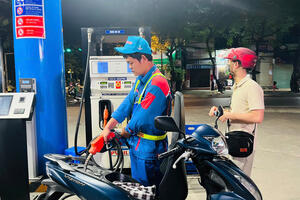 Giá xăng dầu hôm nay 08/12/2025: Tiếp tục tăng phiên đầu tuần