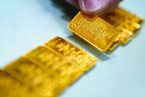 Vàng miếng lập kỷ lục mới, cao hơn đỉnh cũ gần 1 triệu đồng/lượng