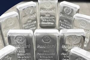 Giá bạc hôm nay 23/12/2025: Tiếp đà tăng cao