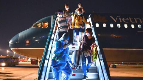 Chuyến bay quốc tế thường lệ đầu tiên chính thức đến Việt Nam kể từ đại dịch COVID-19