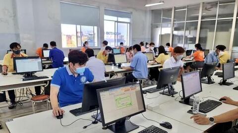Người lao động thuộc hộ cận nghèo được hỗ trợ tiền đào tạo nghề, đào tạo ngoại ngữ