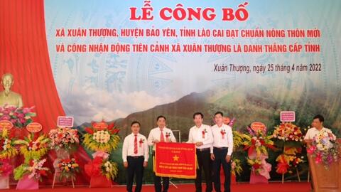 Xuân Thượng tự hào đón Bằng công nhận đạt chuẩn NTM