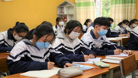 Kéo dài quy định về giá dịch vụ giáo dục tạm thời