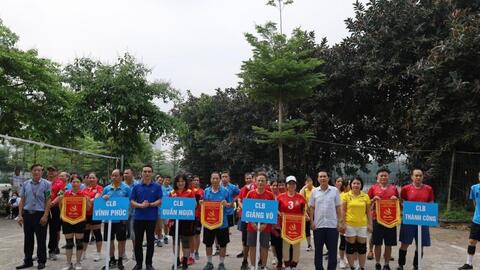 Quận Ba Đình tổ chức thành công giải bóng chuyền hơi người cao tuổi