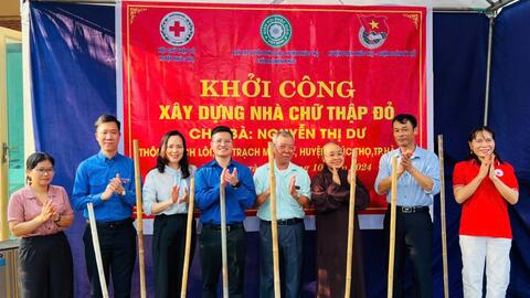 Hành trình “Tình nguyện mùa đông” của tuổi trẻ quận Tây Hồ