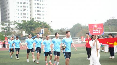 Khai mạc giải bóng đá tranh Cúp báo Lao động Thủ đô lần thứ X