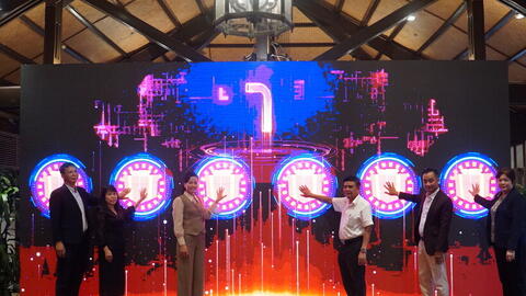 Khai mạc Ngày hội khuyến mại hàng hiệu Đà Nẵng 2025