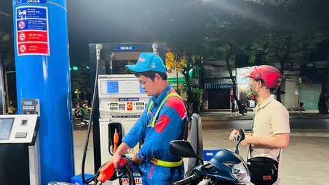 Giá xăng dầu hôm nay 02/09/2025: Bật sắc xanh đầu tuần