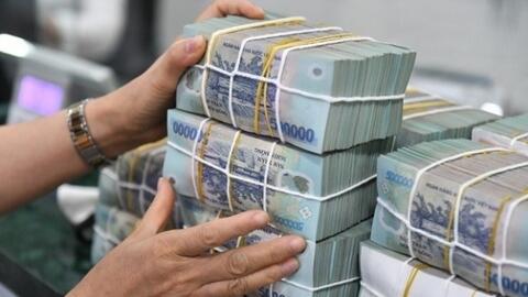 Lợi nhuận tăng mạnh, ngân hàng lên kế hoạch tăng vốn
