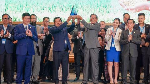 Gạo ST25 lần thứ 3 được vinh danh Gạo ngon nhất thế giới