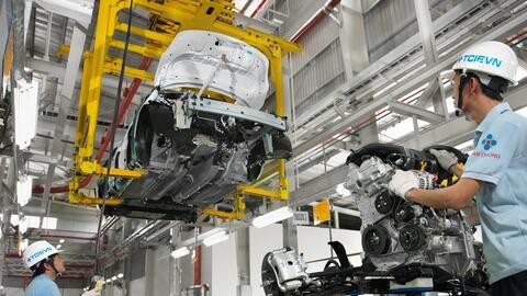 Chuyên gia, doanh nghiệp nói gì về sản xuất công nghiệp năm 2025?