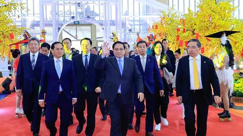 Thủ tướng Phạm Minh Chính dự Lễ khai mạc Hội chợ Mùa xuân lần thứ nhất