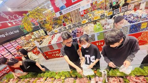 Sản xuất khởi sắc, lạm phát vẫn là thách thức lớn năm 2026