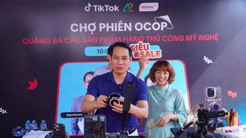 Luật Thương mại điện tử: Siết quản lý, 'mở lối' thị trường số