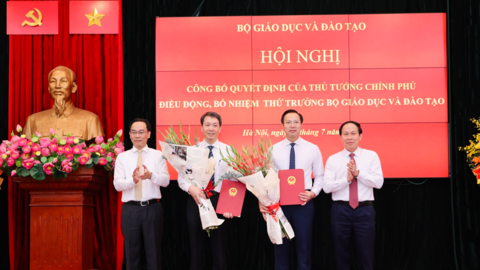 Công bố Quyết định điều động, bổ nhiệm Thứ trưởng Bộ Giáo dục và Đào tạo
