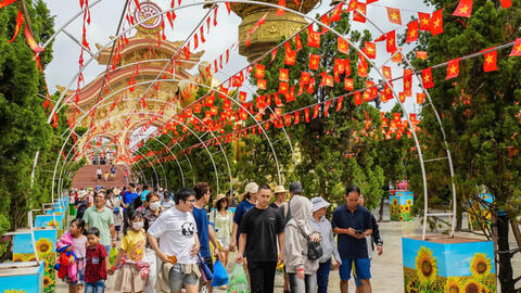 TP. Hồ Chí Minh đón 1,71 triệu du khách, thu 4.900 tỷ đồng dịp lễ