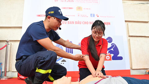 Khi học sinh “làm lính cứu hỏa” tại Triển lãm PCCC và CNCH 2026