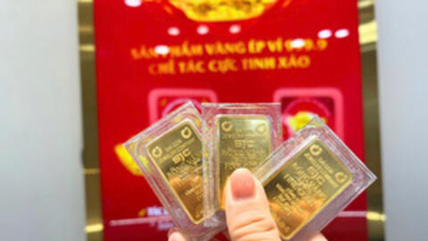 Giá vàng hôm nay (9/10): Bất ngờ giữ sắc xanh