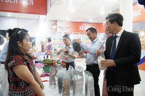 Nông sản miền núi Đà Nẵng hút khách tại ngày hội “Made in Da Nang”