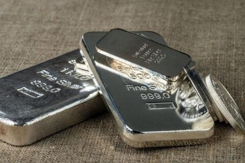 Giá bạc hôm nay 21/4/2026: Bạc hạ nhiệt