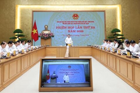 Thủ tướng yêu cầu đẩy nhanh phát triển hạ tầng số