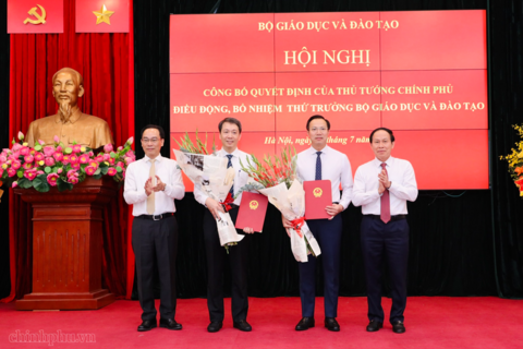 Công bố Quyết định điều động, bổ nhiệm Thứ trưởng Bộ Giáo dục và Đào tạo