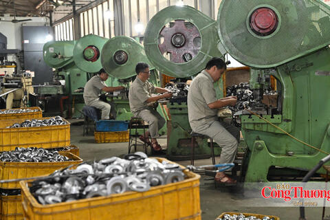 Thương hiệu quốc gia mở đường nâng vị thế hàng Việt