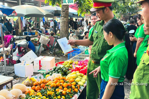 Thanh Hóa: Đưa thanh toán không tiền mặt đến với người dân miền núi