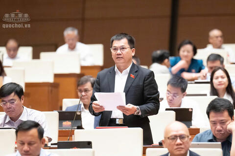 Đại biểu đề nghị kiểm soát tiền cọc, gỡ vướng chuyển nhượng dự án bất động sản